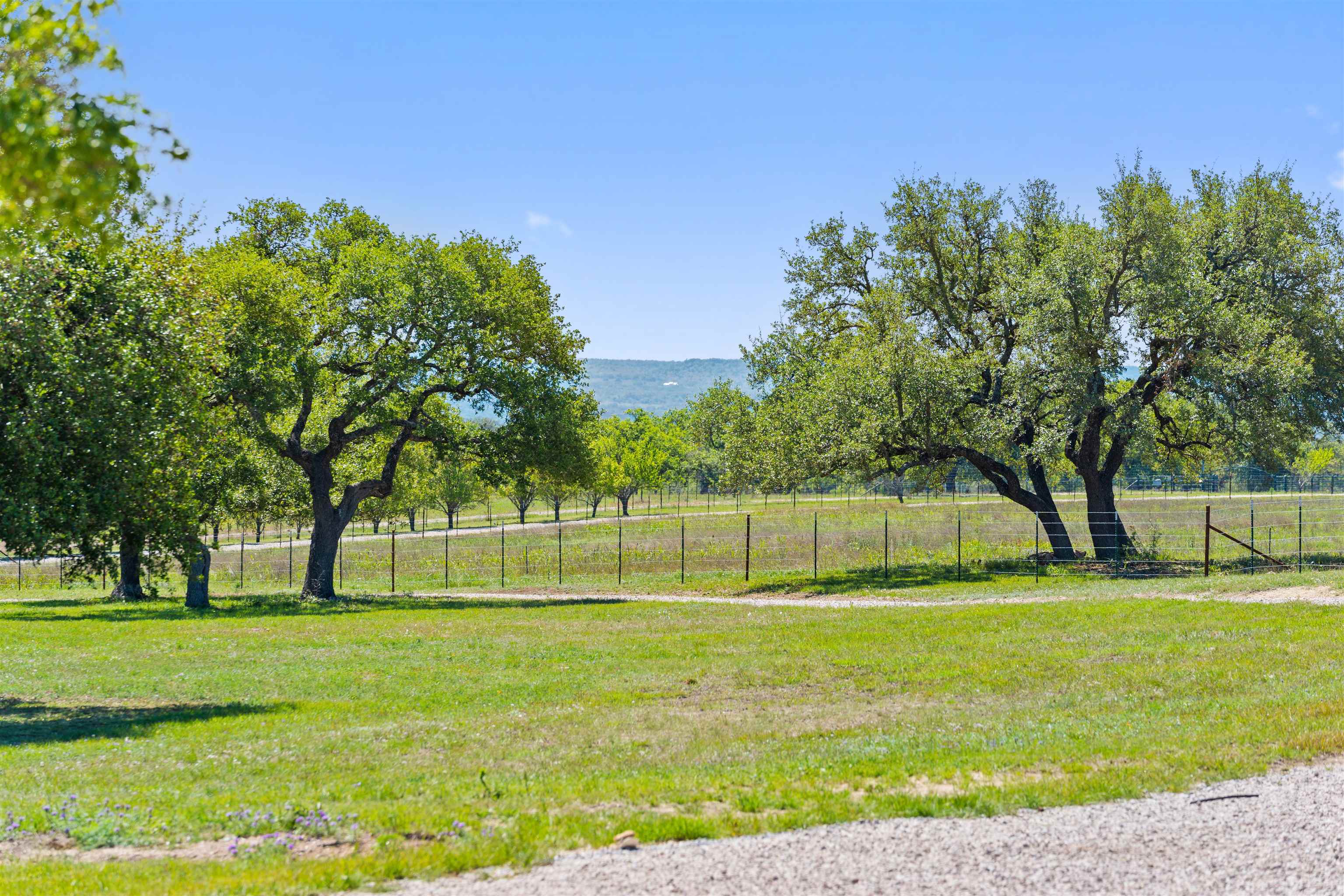 784 Ranch Road 2721 Johnson City TX 78636