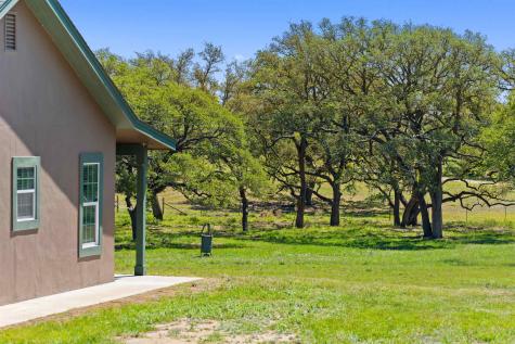784 Ranch Road 2721 Johnson City TX 78636
