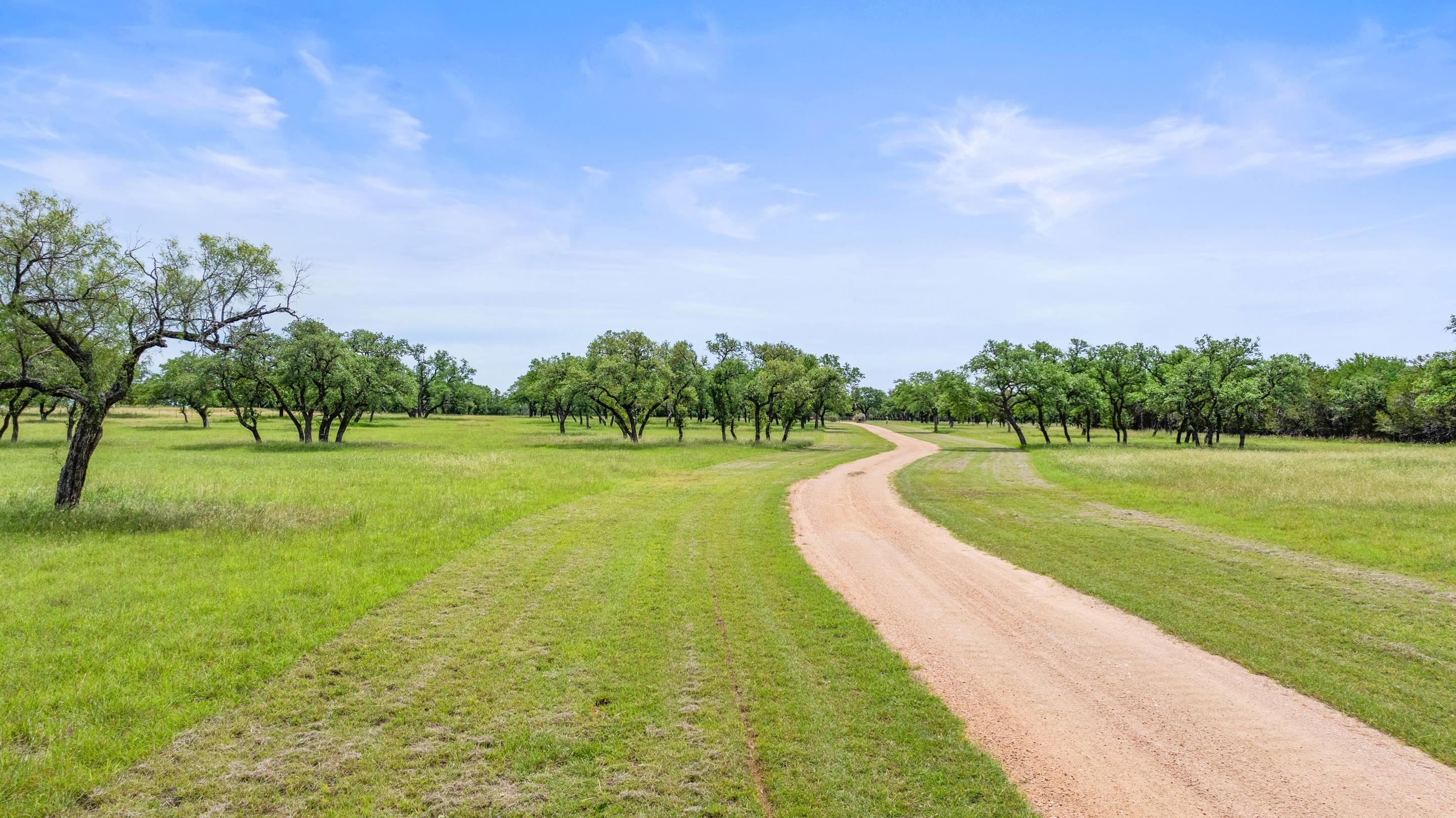 1241 Sandy Oaks Ranch Road Johnson City TX 78636