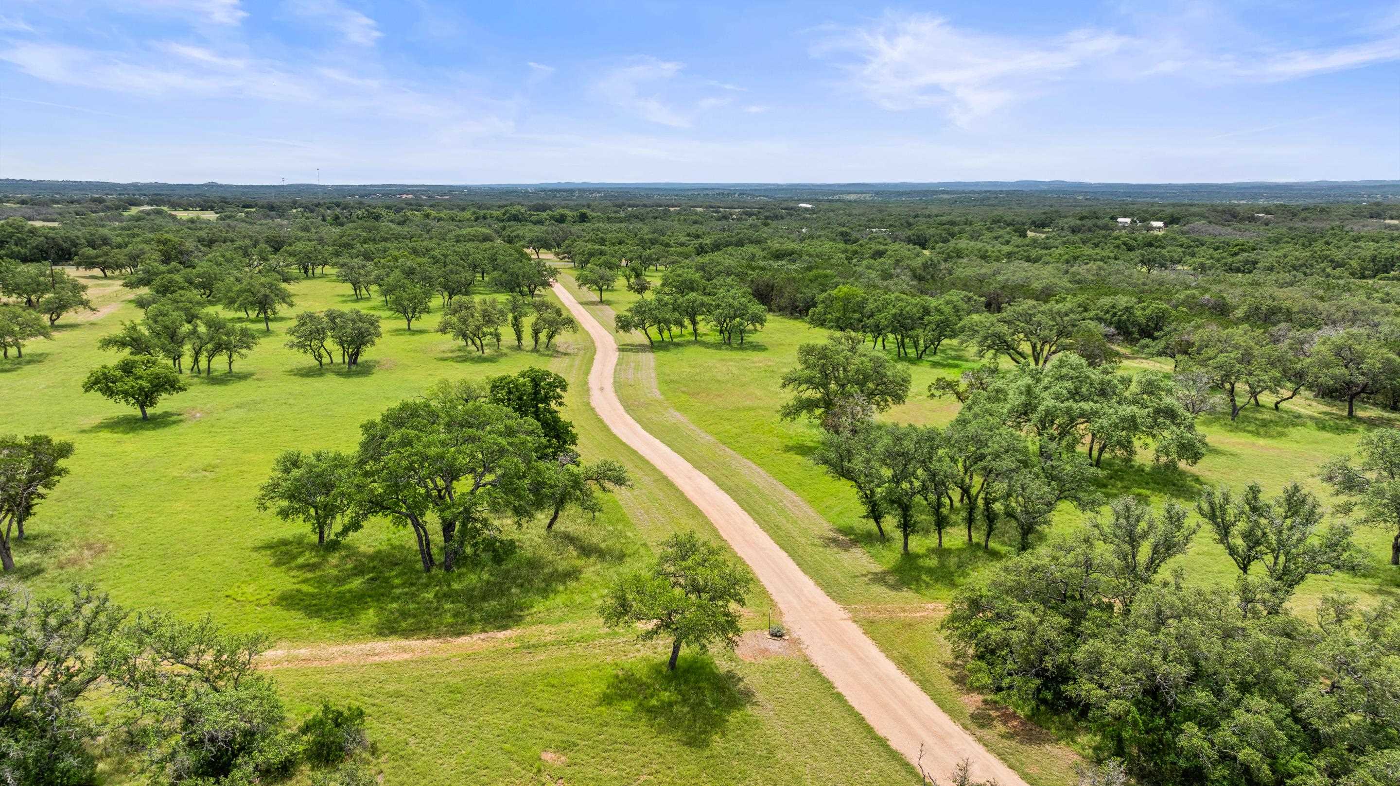 1241 Sandy Oaks Ranch Road Johnson City TX 78636