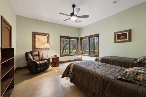1241 Sandy Oaks Ranch Road Johnson City TX 78636