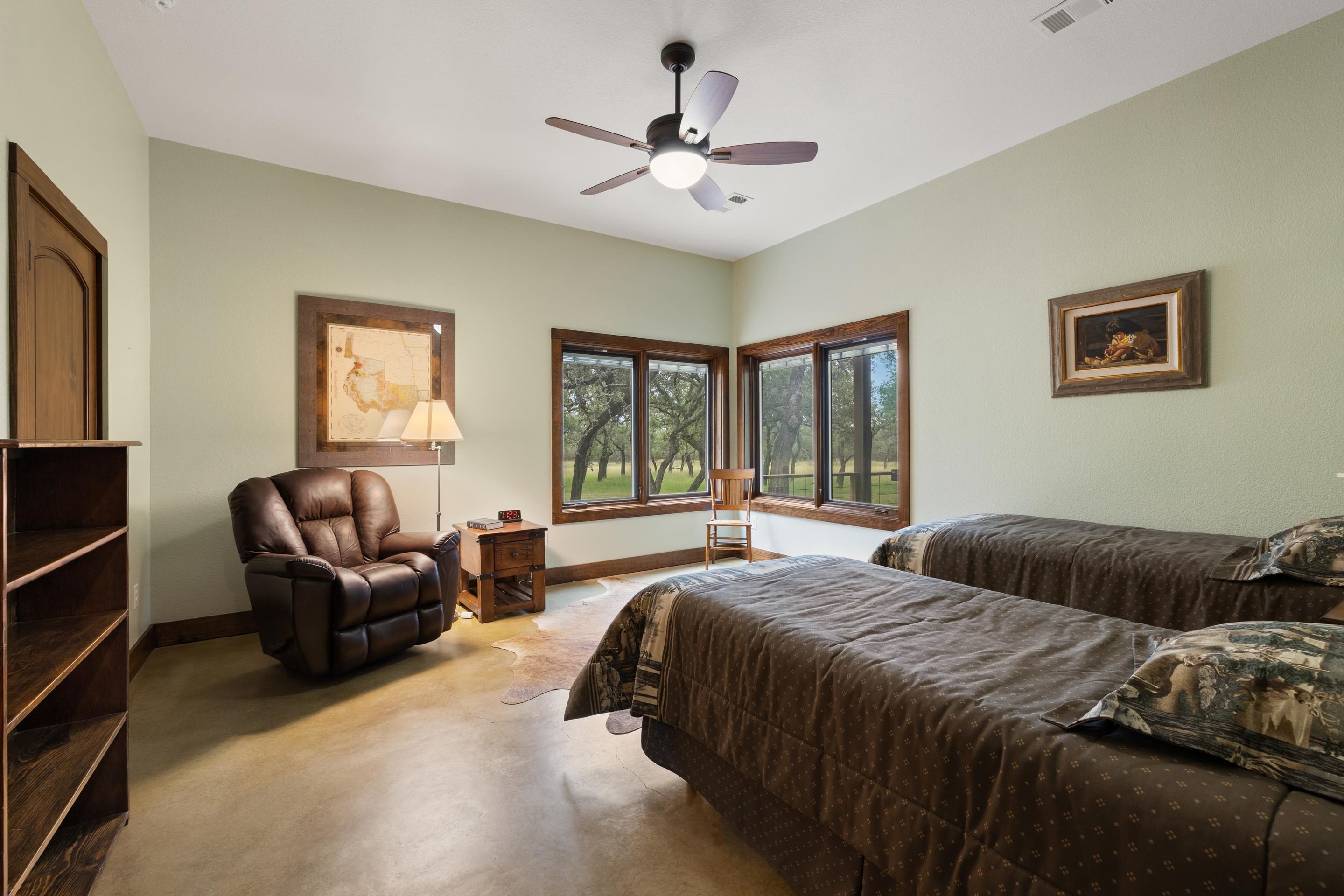 1241 Sandy Oaks Ranch Road Johnson City TX 78636