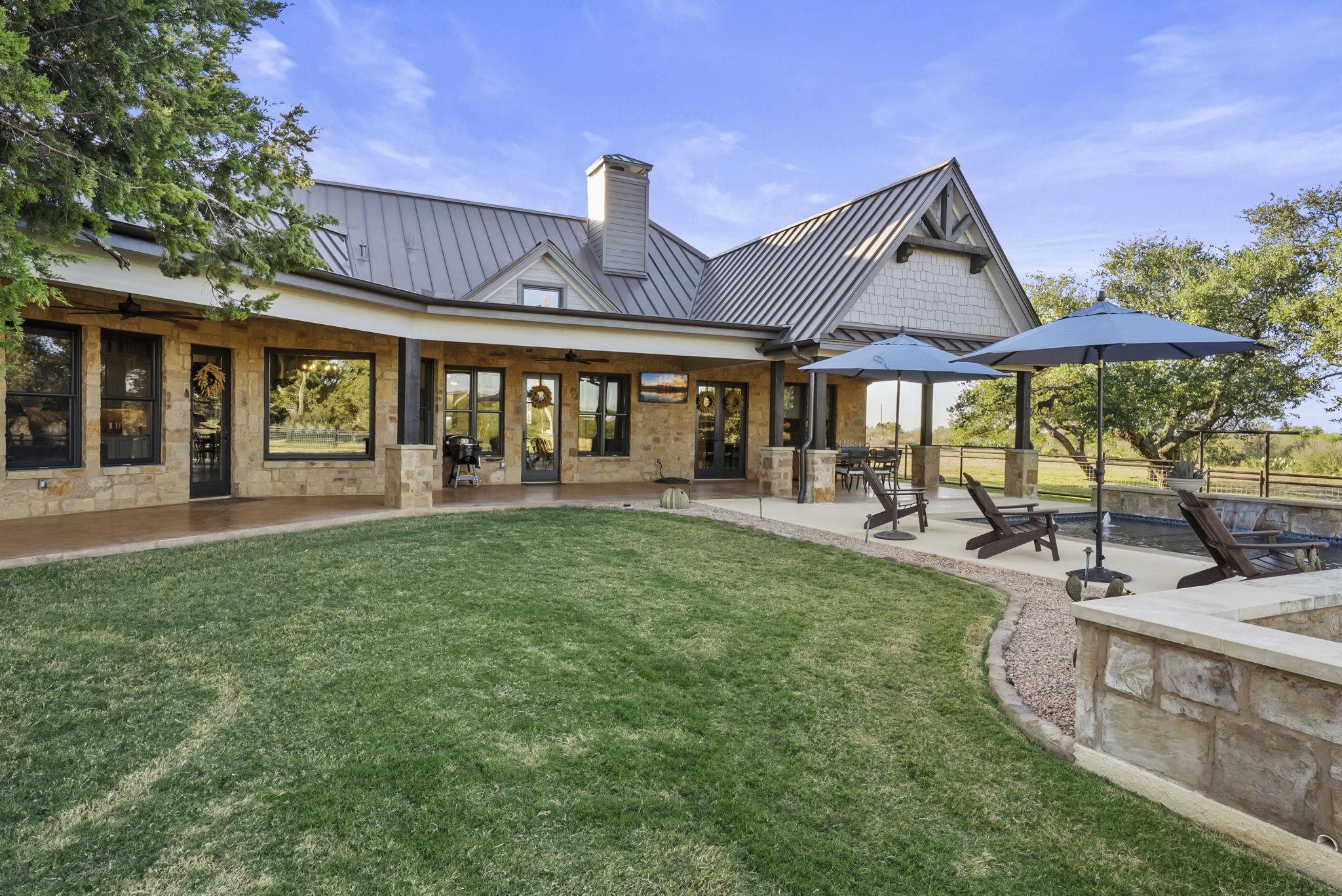 901 Crown Lane Burnet TX 78611