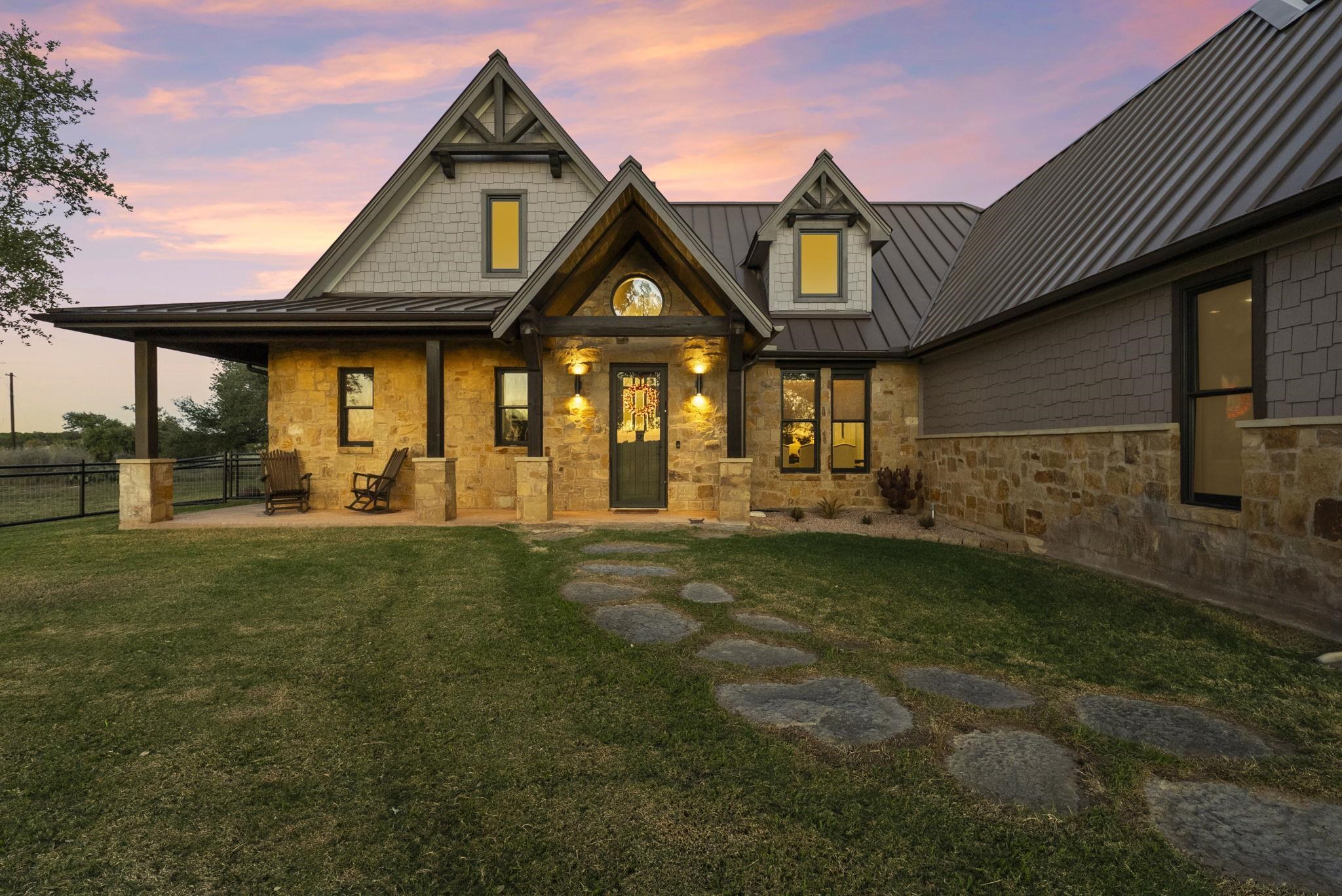 901 Crown Lane Burnet TX 78611
