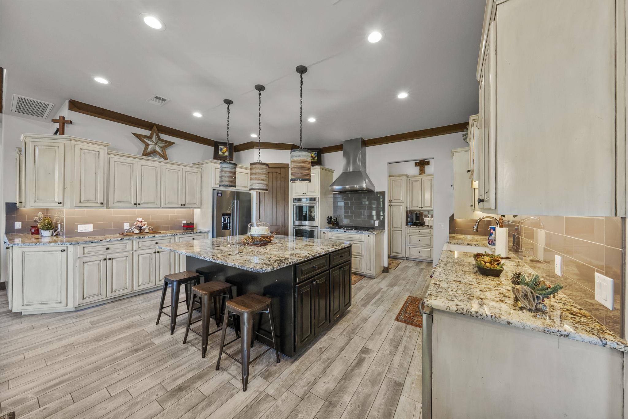 901 Crown Lane Burnet TX 78611