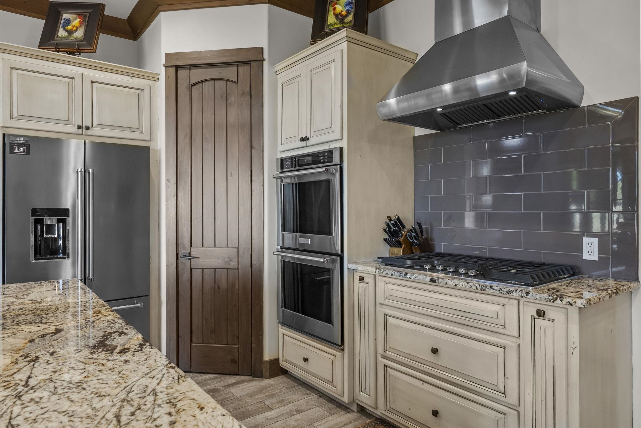 901 Crown Lane Burnet TX 78611
