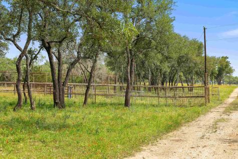3431 Klett Ranch Road Johnson City TX 78636