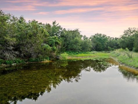 2308 County Road 414 Spicewood TX 78669