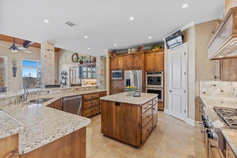 630 Cr 531 Mullin TX 78684