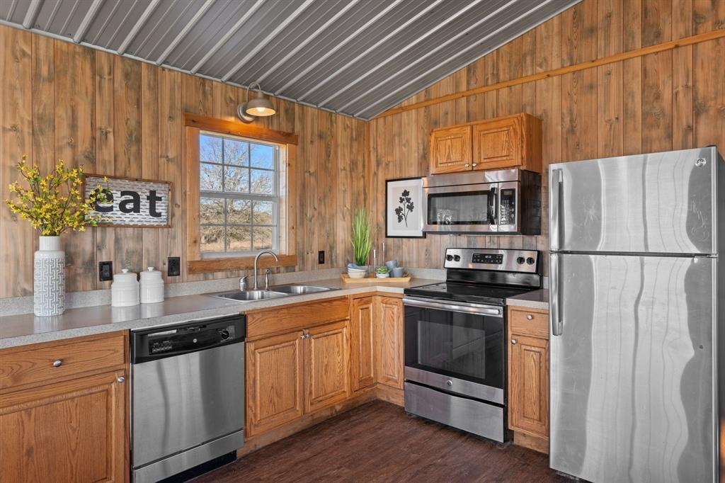 4772 County Road 340 Burnet TX 76905