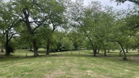 708 W Gunter Street San Saba TX 76871