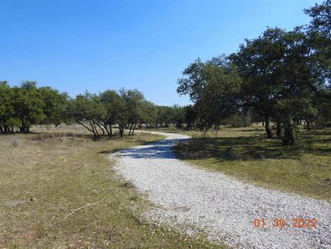 350 Amber Oaks Burnet TX 78611
