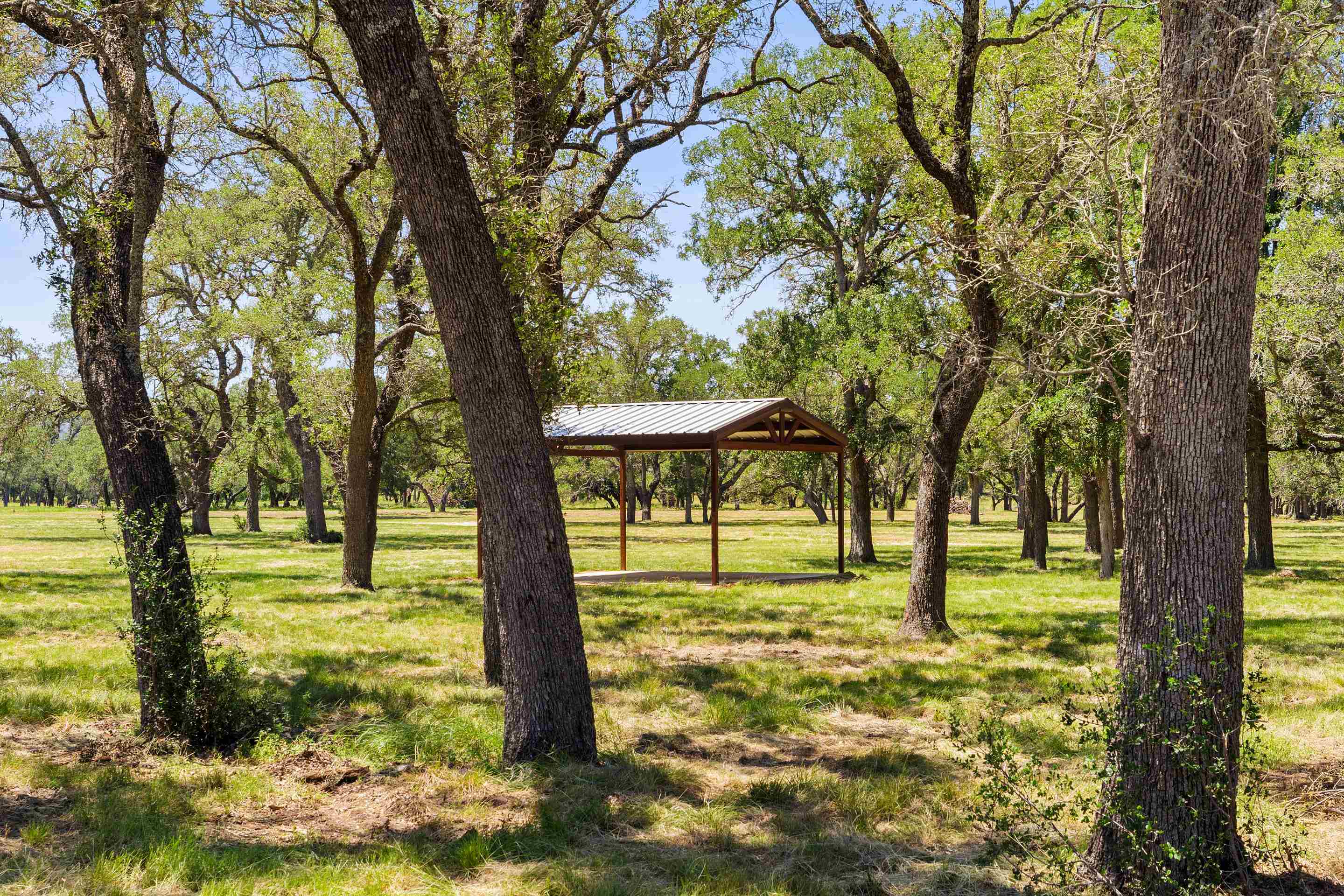 937 Flat Creek Road Johnson City TX 78636