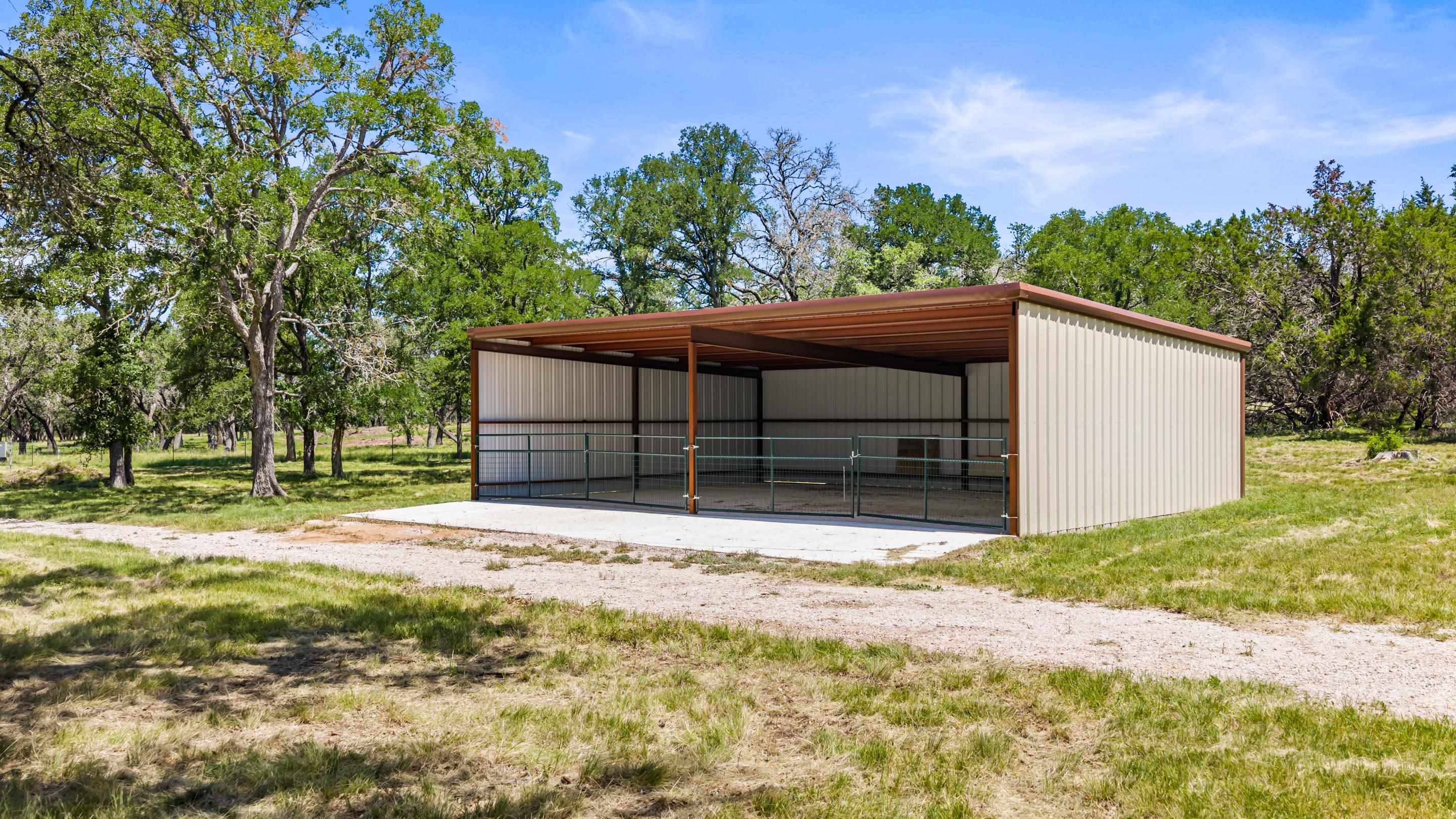 937 Flat Creek Road Johnson City TX 78636