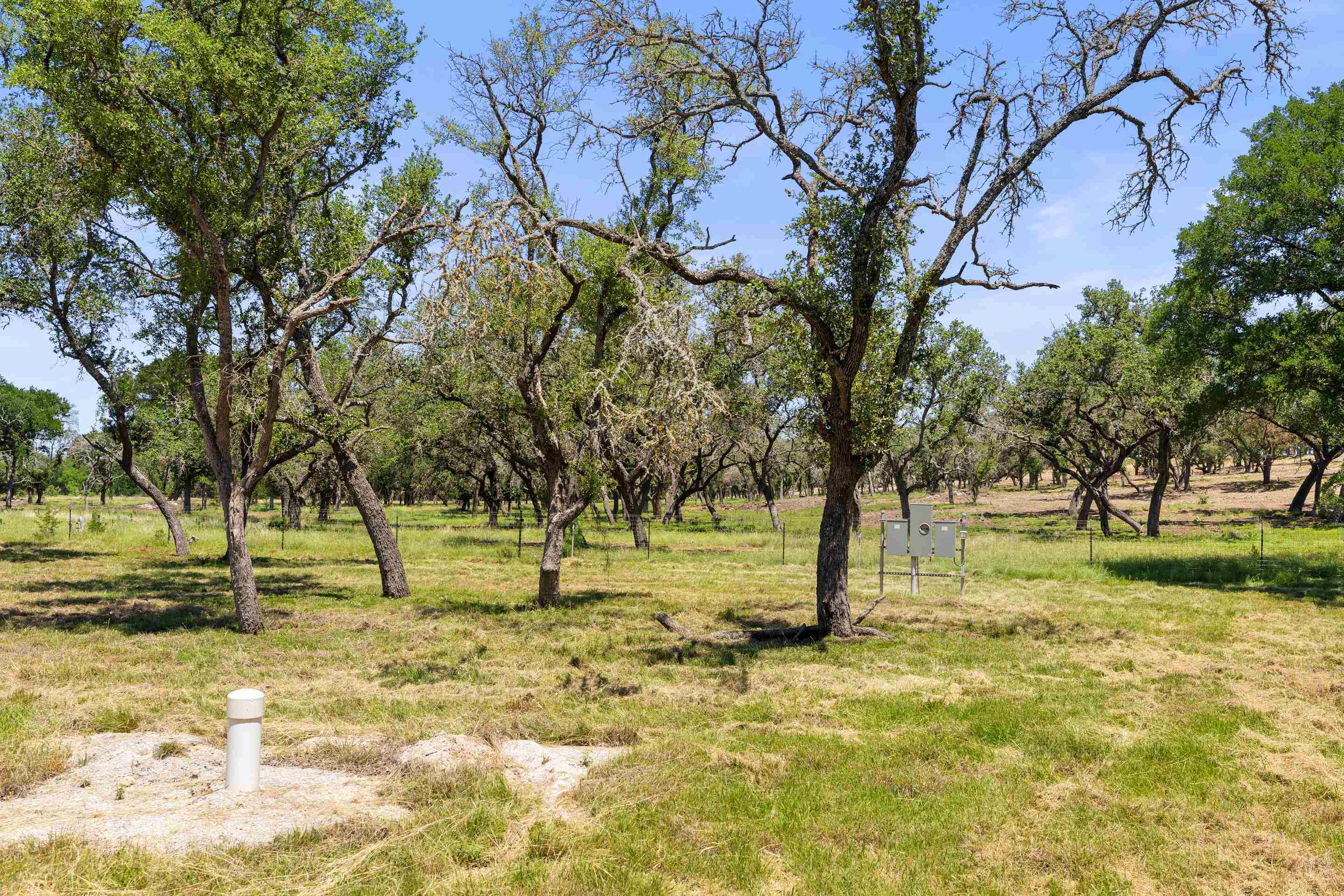937 Flat Creek Road Johnson City TX 78636