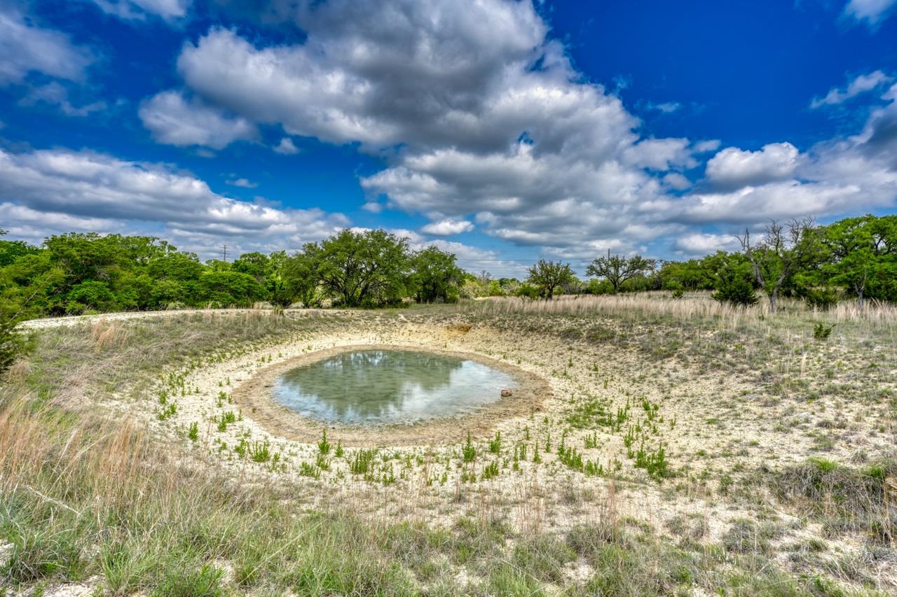 5124 Fm 1715 Lampasas TX 76550