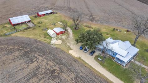 1051 Cr 369 Out Of Area TX 76574