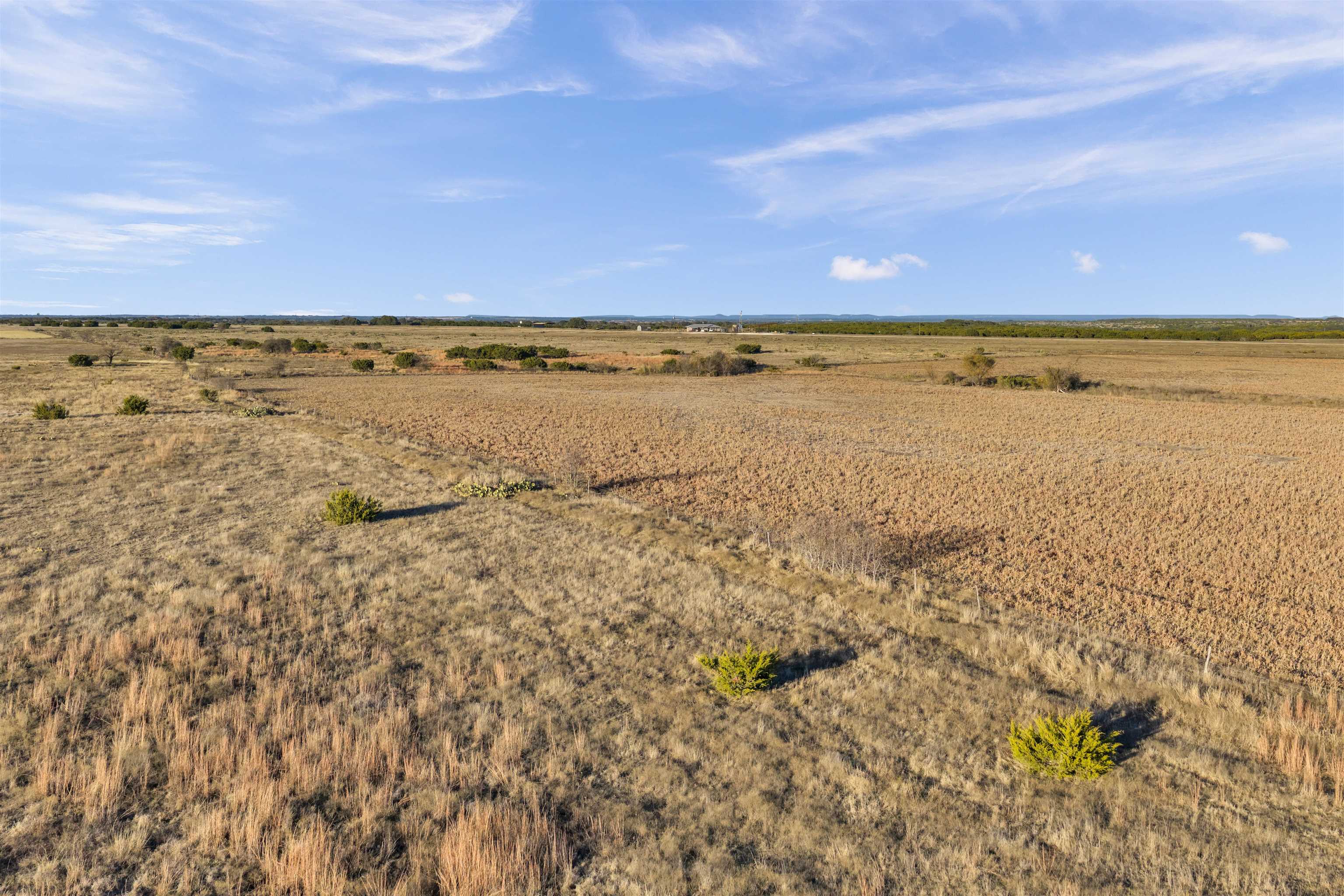 11064 Cr 210 Bertram TX 78605