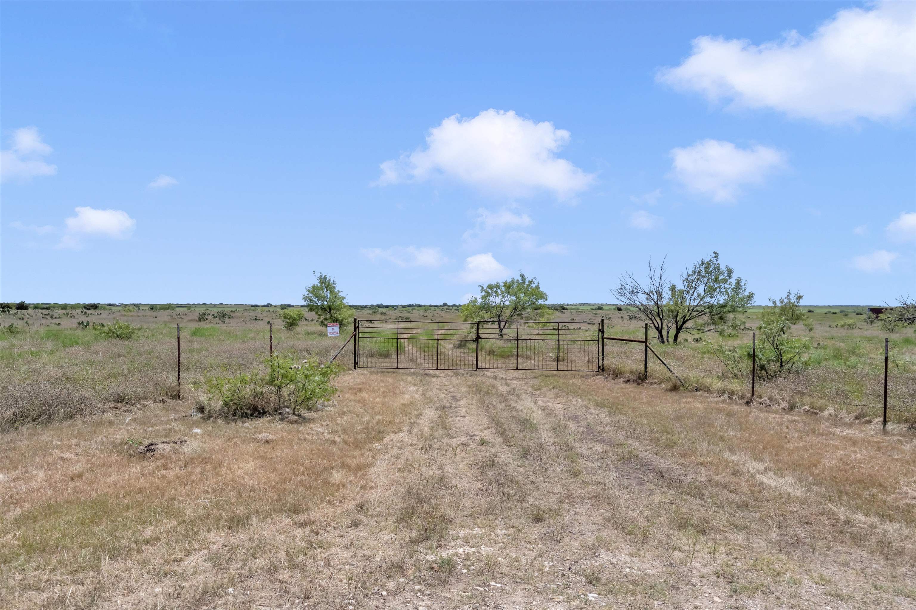 11064 Cr 210 Bertram TX 78605