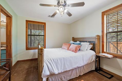 2631 N Us Highway 281 Johnson City TX 78636