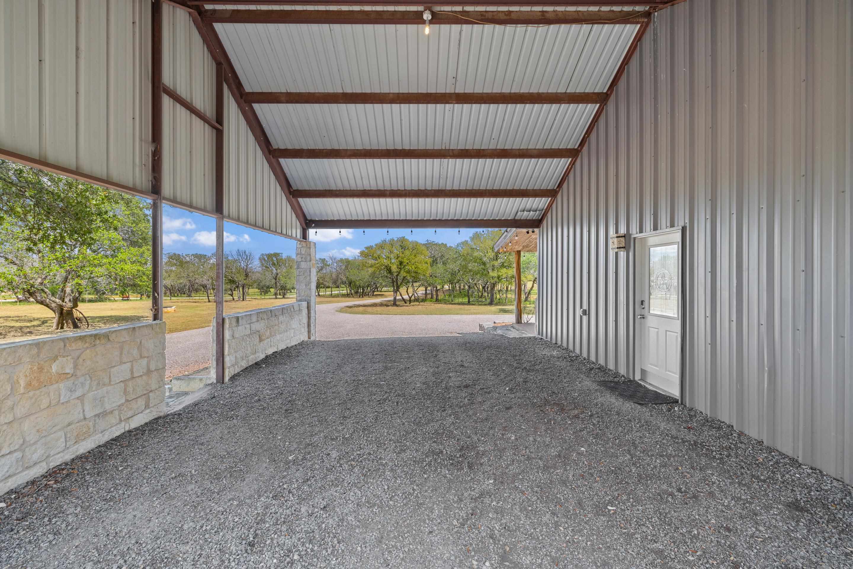 2631 N Us Highway 281 Johnson City TX 78636