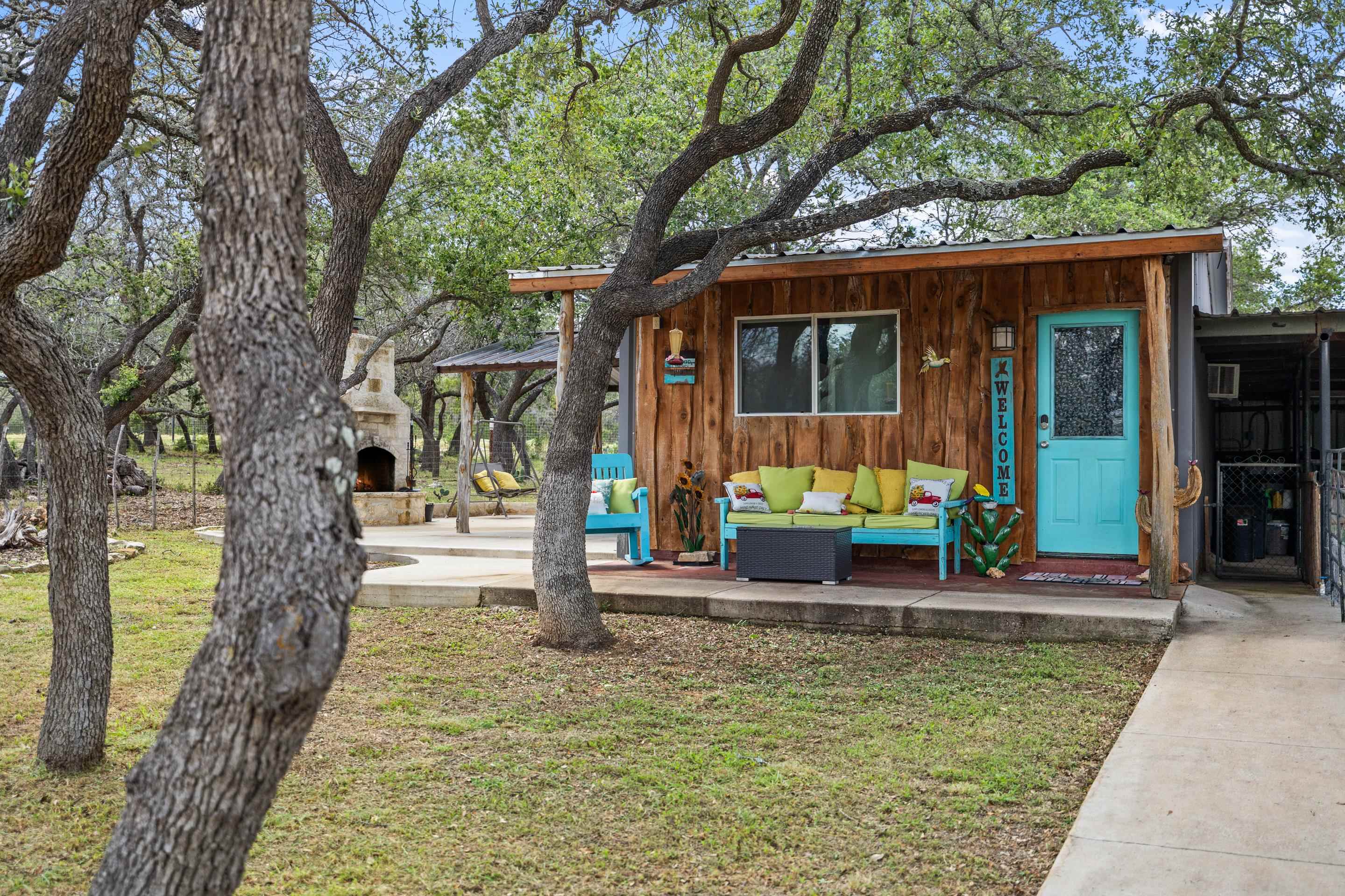 2631 N Us Highway 281 Johnson City TX 78636