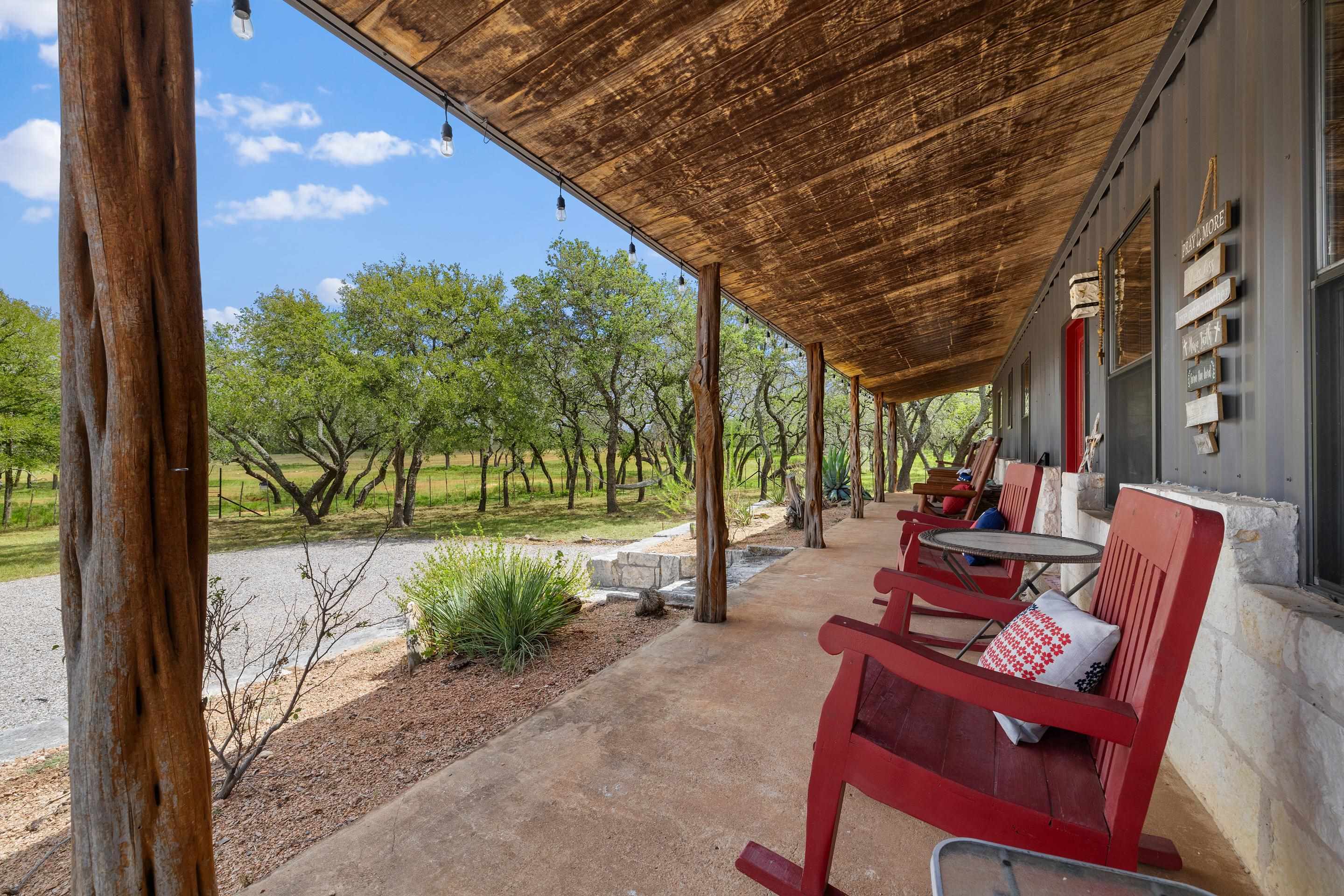 2631 N Us Highway 281 Johnson City TX 78636