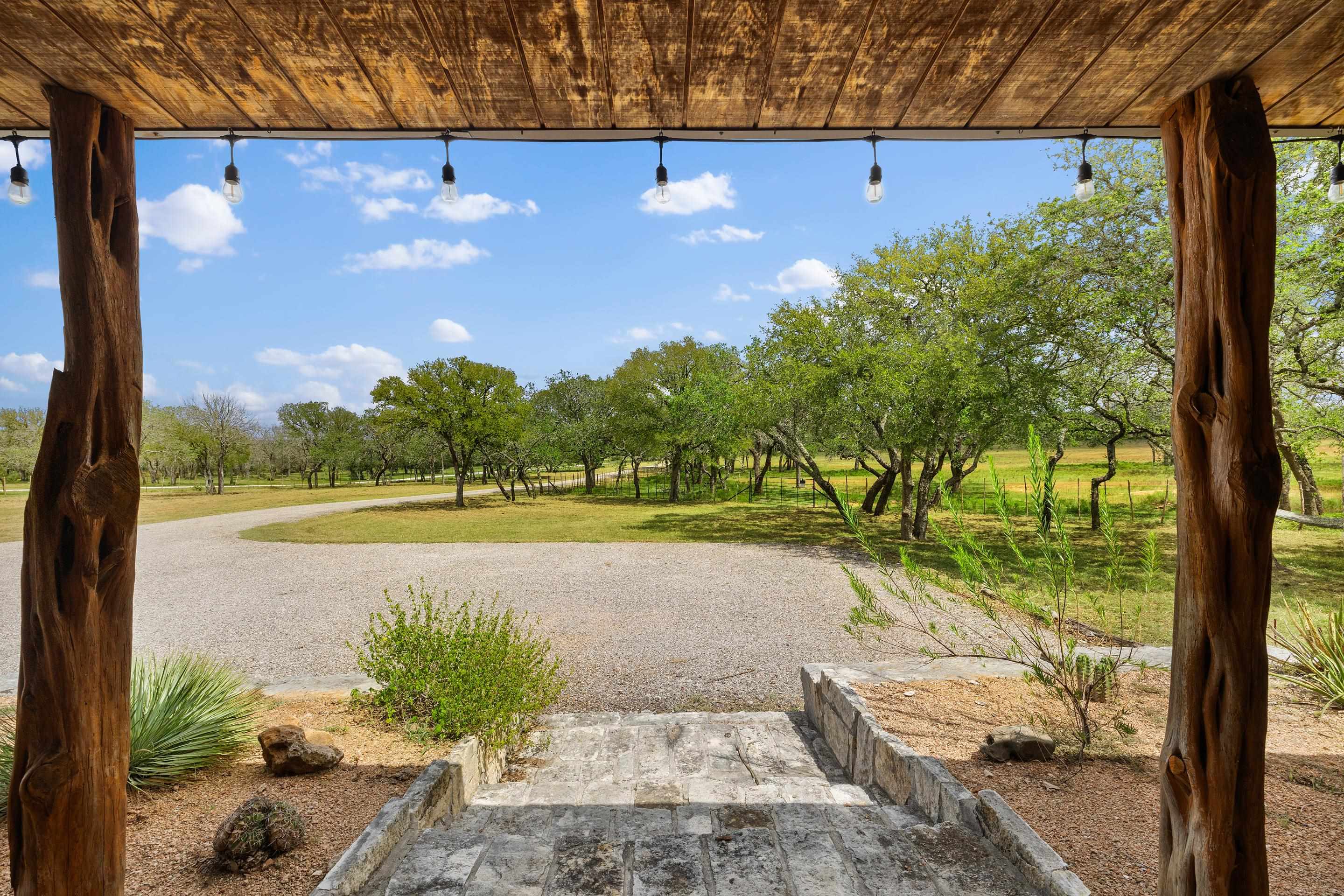 2631 N Us Highway 281 Johnson City TX 78636
