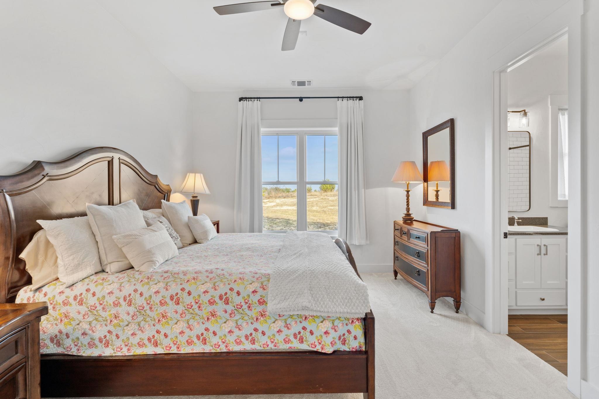 452 Southwick Rr Johnson City TX 78636
