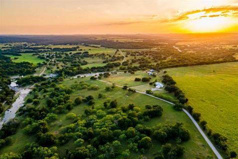 789 County Road 3480 Lampasas TX 76550