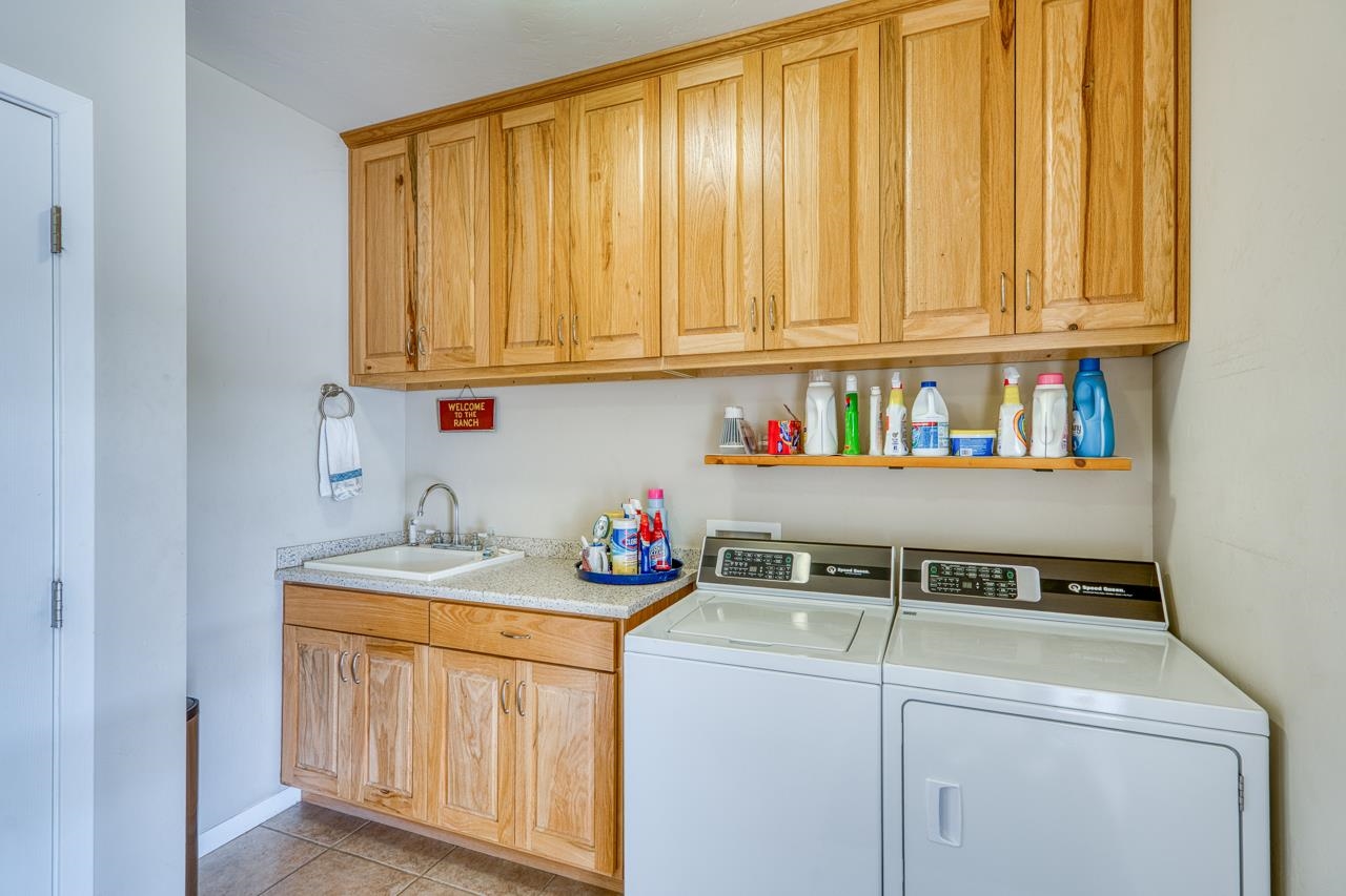 12987 S Highway 16 Llano TX 78643