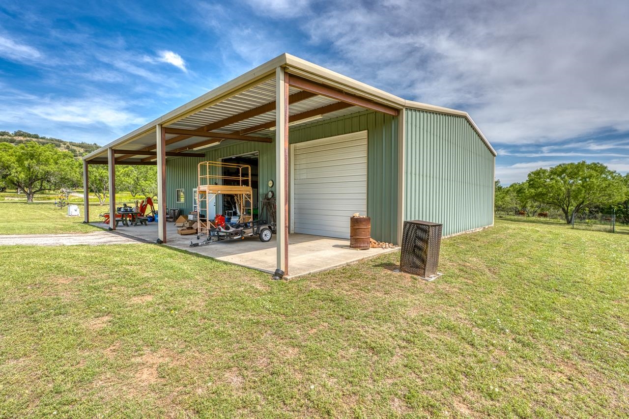 12987 S Highway 16 Llano TX 78643