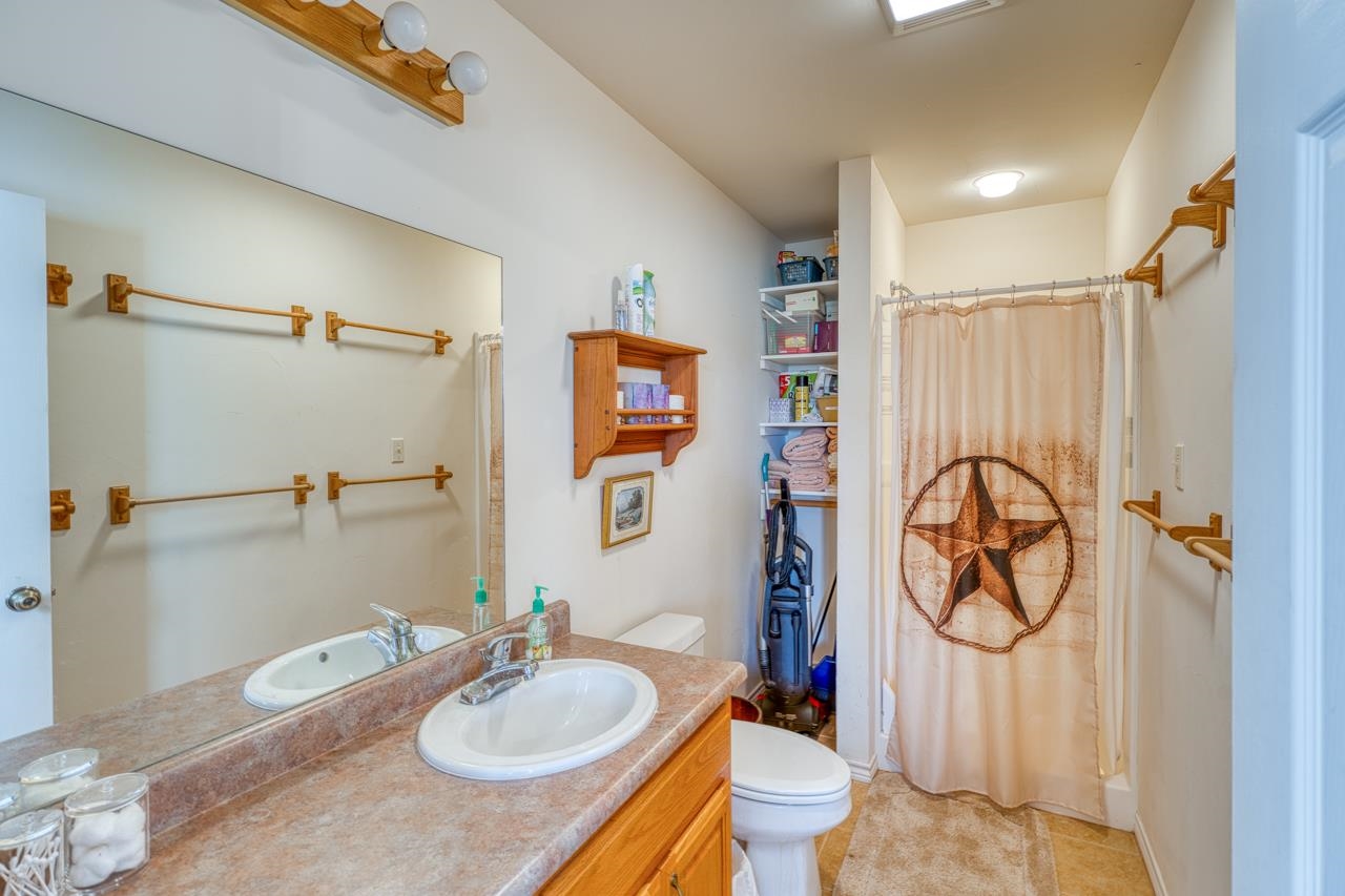 12987 S Highway 16 Llano TX 78643