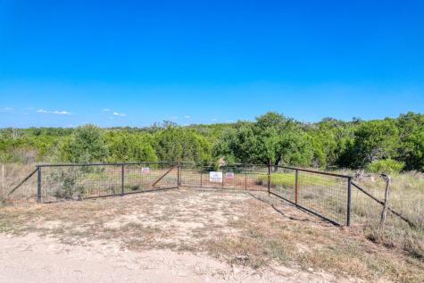 Lot 2 Cr 241 Out of Area TX 76525