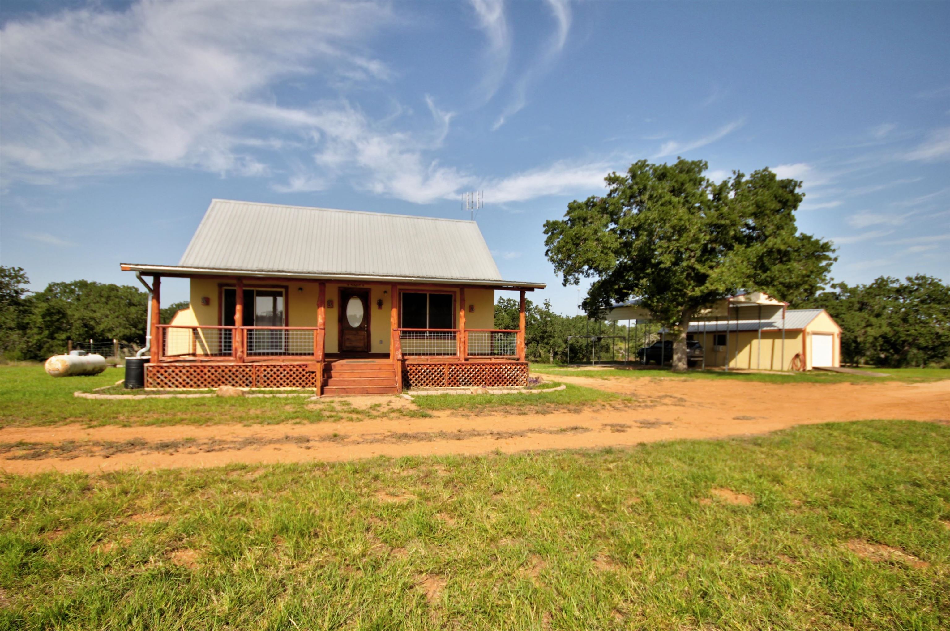 8653 N State Highway 16 Llano TX 78643
