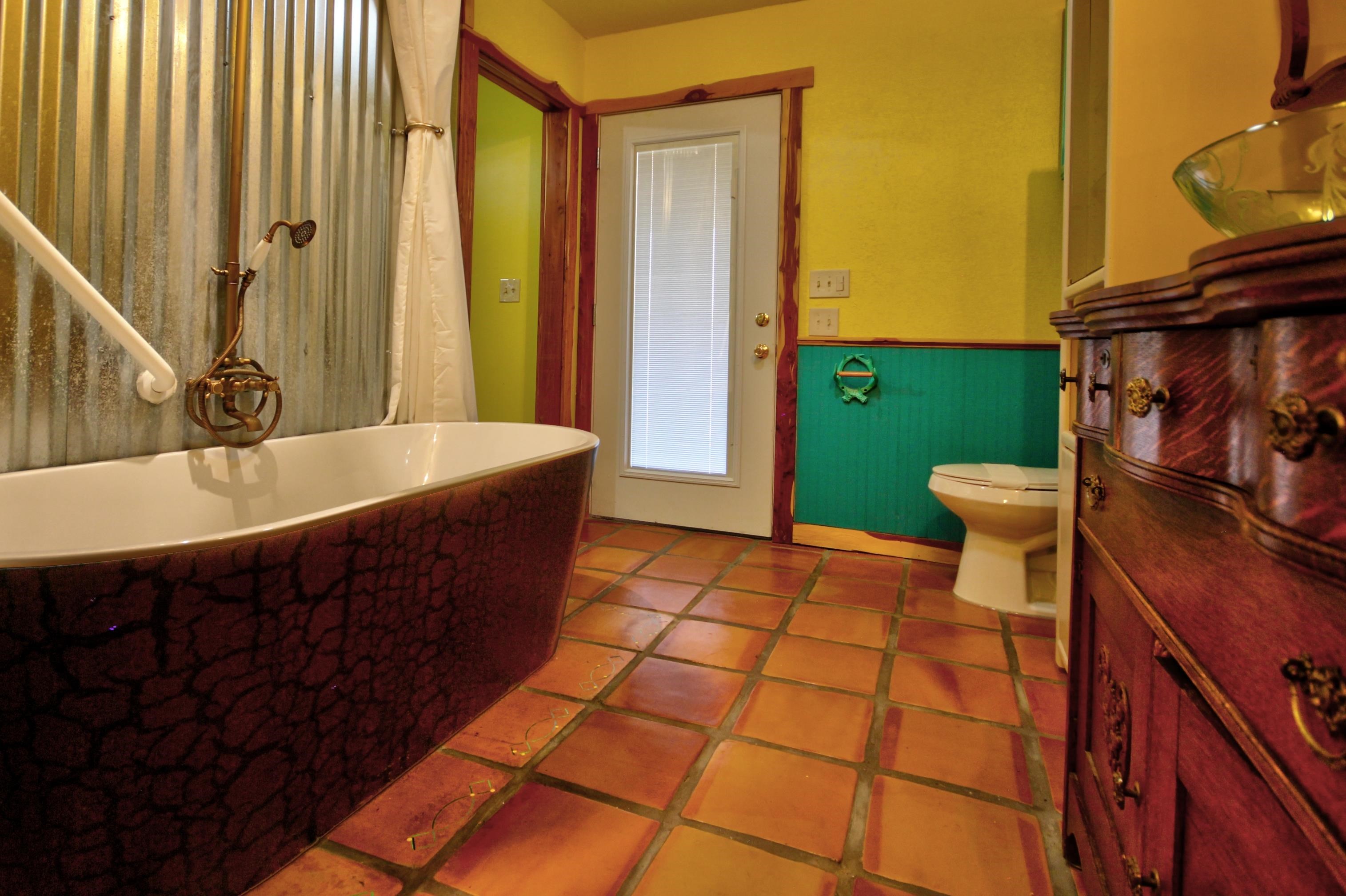 8653 N State Highway 16 Llano TX 78643