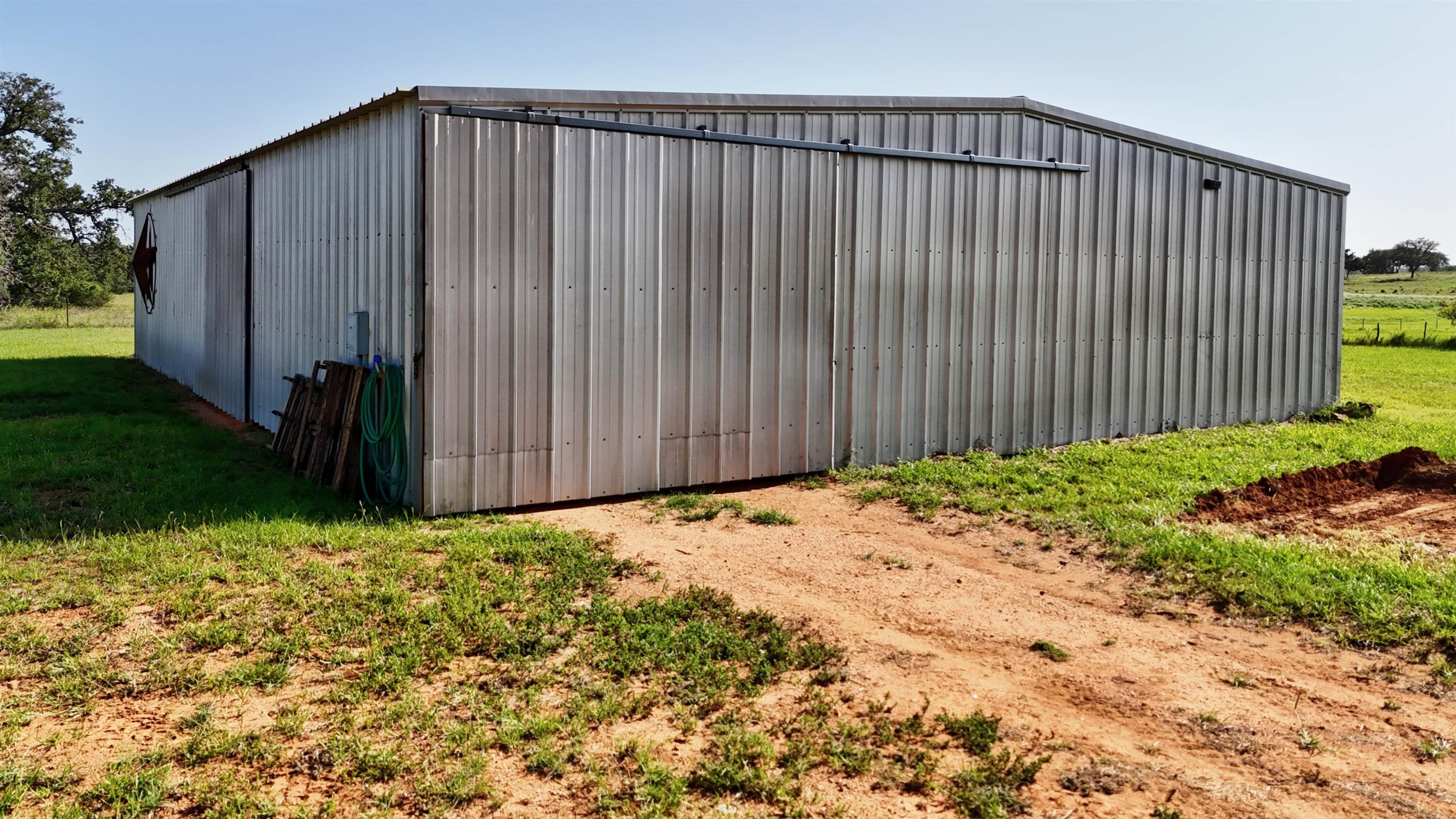 8653 N State Highway 16 Llano TX 78643
