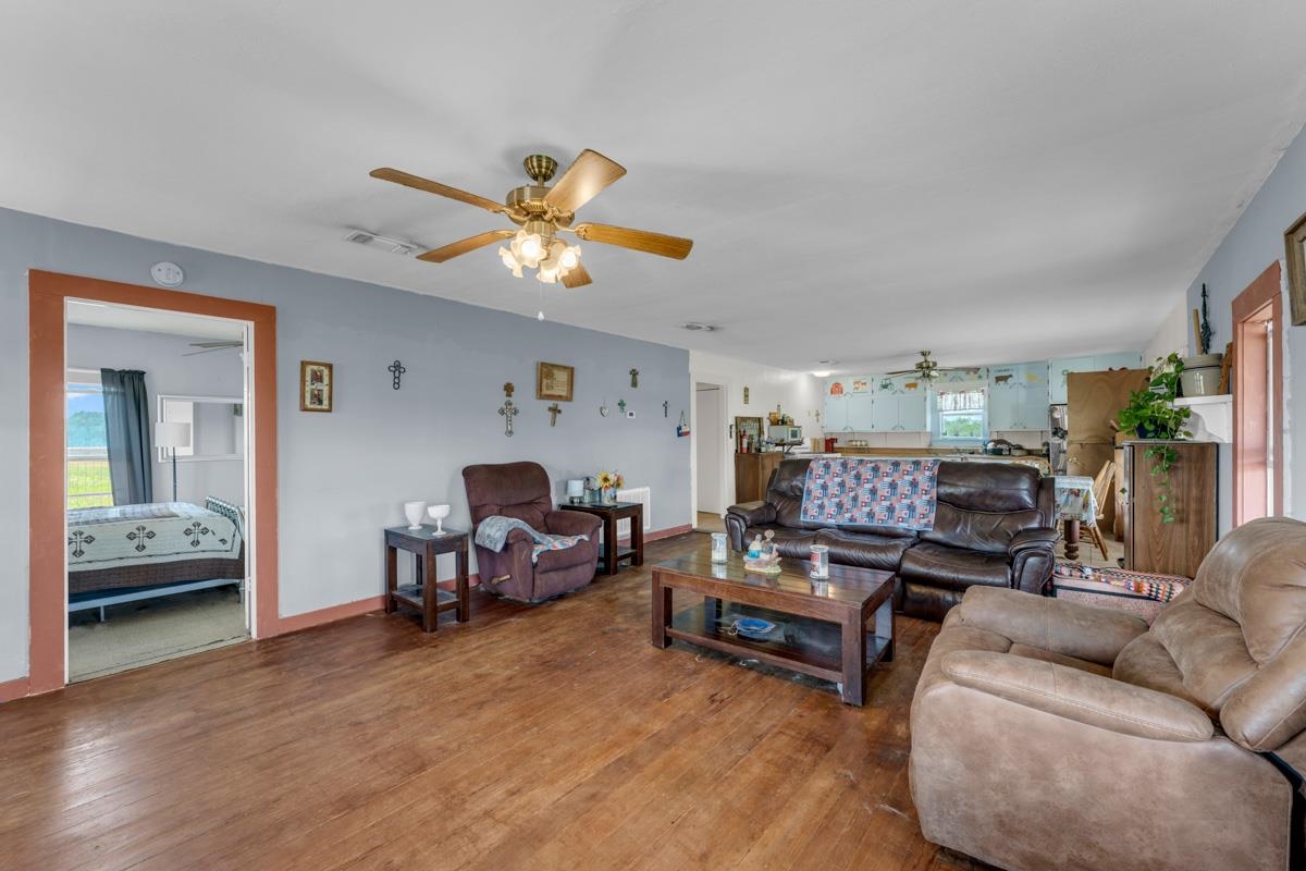 6311 Ranch Road 2241 Bluffton TX 78607