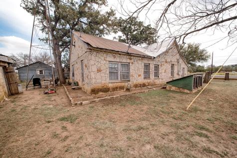 7400 Highway 27 Out Of Area TX 78013