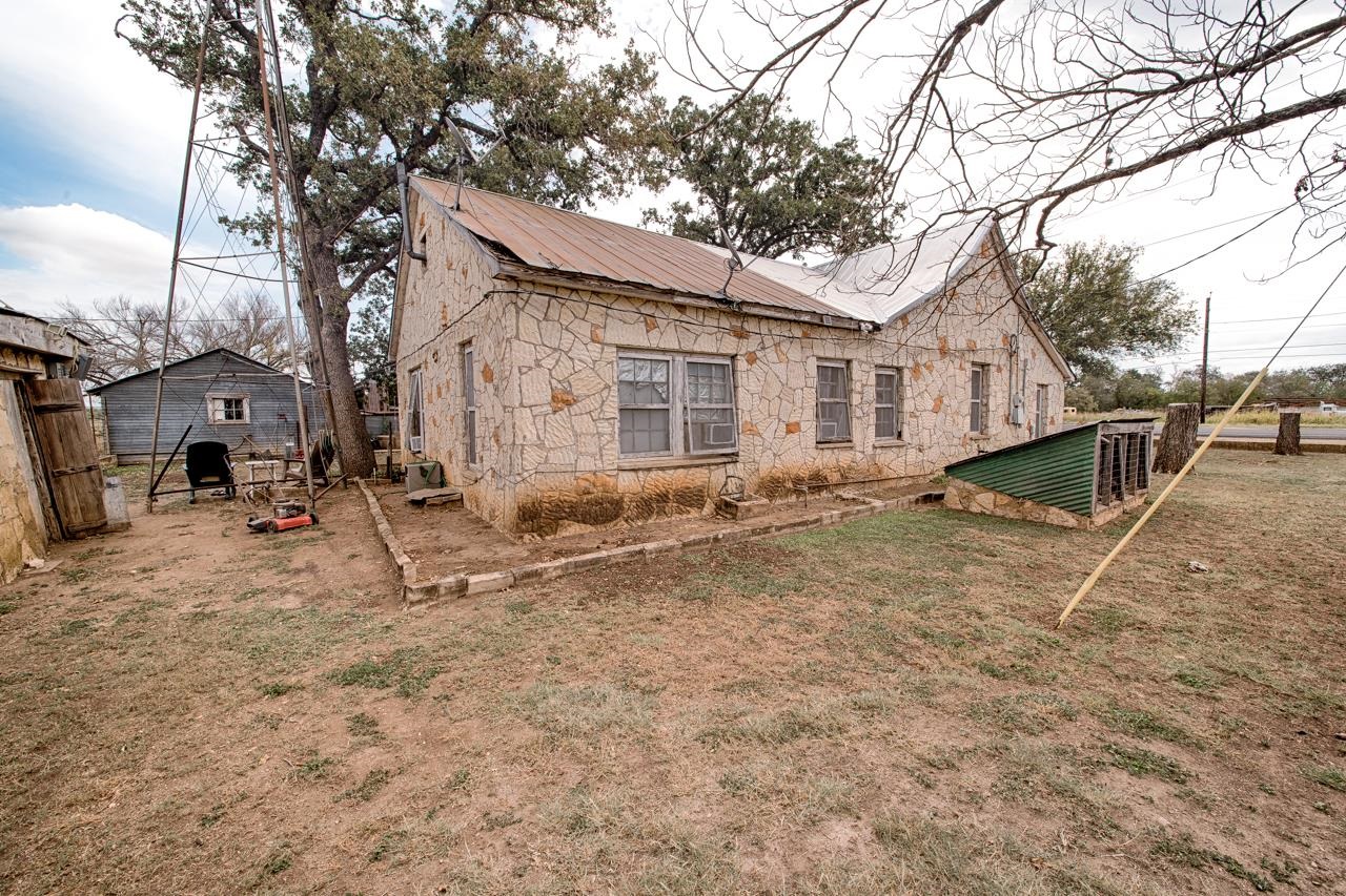 7400 Highway 27 Out Of Area TX 78013