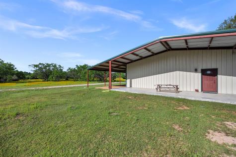 5026 W Ranch Road 1431 Kingsland TX 78639