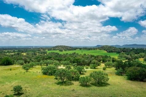 5026 W Ranch Road 1431 Kingsland TX 78639