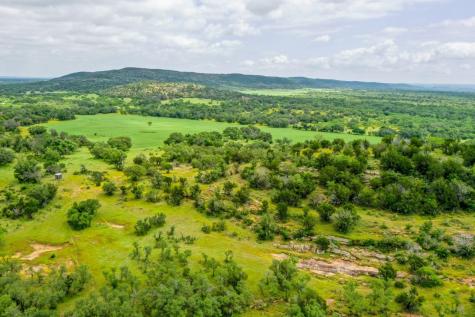 5026 W Ranch Road 1431 Kingsland TX 78639