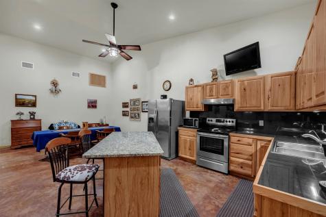 5026 W Ranch Road 1431 Kingsland TX 78639