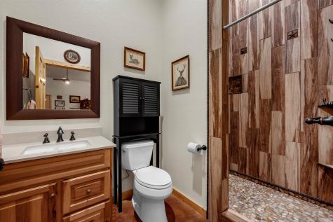 5026 W Ranch Road 1431 Kingsland TX 78639