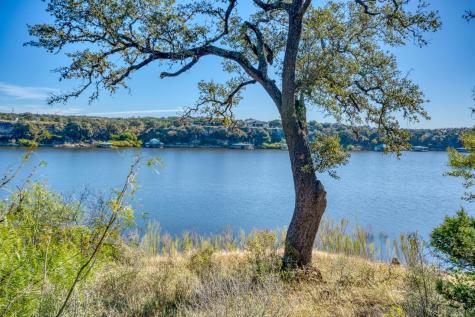 3032 Travis Lakeside Drive Spicewood TX 78669