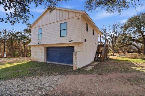 610 Williams Lakeshore Kingsland TX 78639