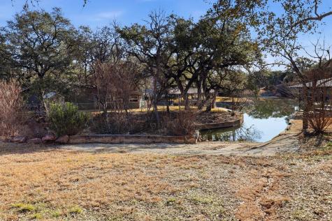 610 Williams Lakeshore Kingsland TX 78639
