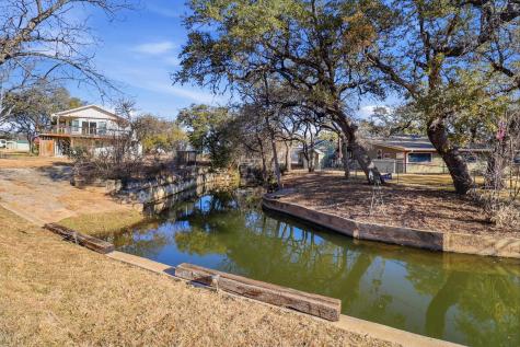 610 Williams Lakeshore Kingsland TX 78639