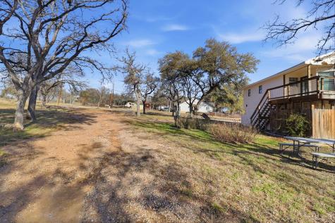 610 Williams Lakeshore Kingsland TX 78639
